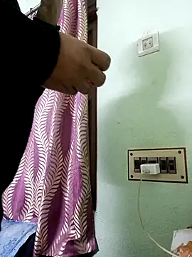 samsexjuice online show from December 18, 2025, 6:58 pm