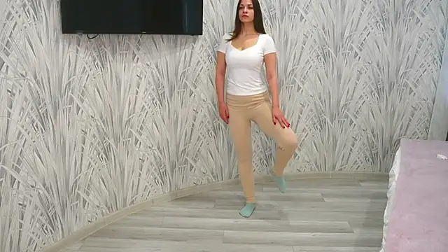 Snapshot of AliHreha chatting on December 3, 2025, 4:31 am AliHreha online show from December 3, 2025, 4:31 am