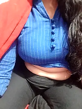 hottyrose69 online show from February 3, 2026, 7:46 am