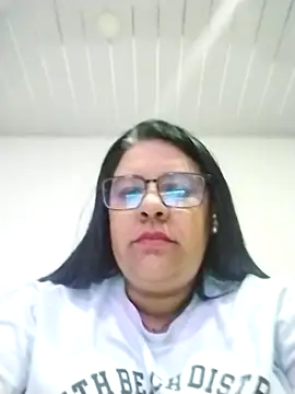 Snapshot of Carameloswing1 chatting on December 16, 2025, 1:21 am Carameloswing1 online show from December 16, 2025, 1:21 am