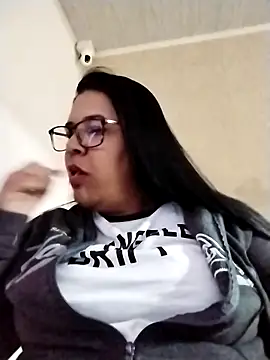 Snapshot of Carameloswing1 chatting on December 22, 2025, 11:40 am Carameloswing1 online show from December 22, 2025, 11:40 am