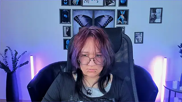 Sylvia Reed online show from January 11, 2026, 10:09 am