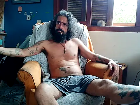 ooproprio online show from May 8, 2026, 2:22 pm