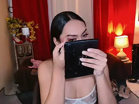 Snapshot of kylieEmparado chatting on June 29, 2026, 11:10 am kylieEmparado online show from June 29, 2026, 11:10 am