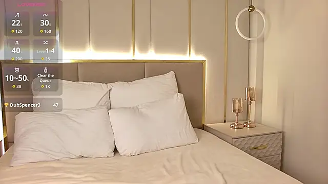 LisaDeviss online show from December 20, 2025, 6:53 am