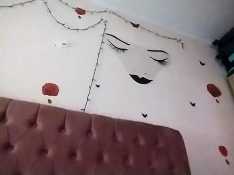 Snapshot of Dana92va chatting on February 19, 2026, 5:42 pm Dana92va online show from February 19, 2026, 5:42 pm