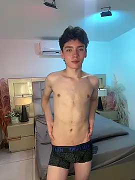 lucaaray online show from March 7, 2026, 1:24 am