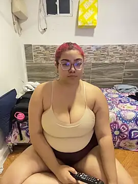 naty col online show from February 17, 2026, 11:22 pm