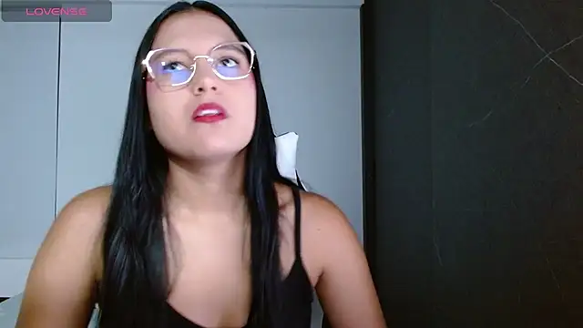 candy rosemaryy online show from April 17, 2026, 12:46 am