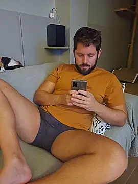 Snapshot of RipMyUnderwear chatting on May 3, 2026, 9:54 pm RipMyUnderwear online show from May 3, 2026, 9:54 pm