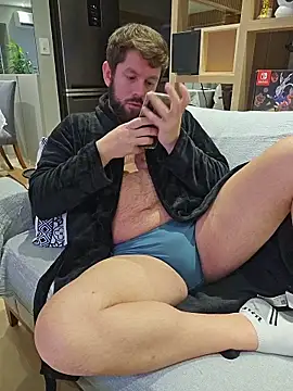 Snapshot of RipMyUnderwear chatting on May 14, 2026, 1:45 am RipMyUnderwear online show from May 14, 2026, 1:45 am