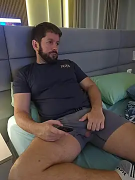 RipMyUnderwear online show from June 15, 2026, 1:24 pm