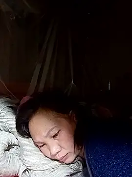 ava-dellght online show from January 13, 2026, 1:55 am