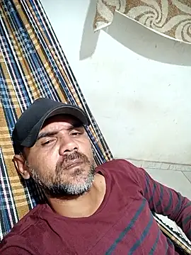 Snapshot of Mchljjk chatting on January 7, 2026, 12:13 am Mchljjk online show from January 7, 2026, 12:13 am