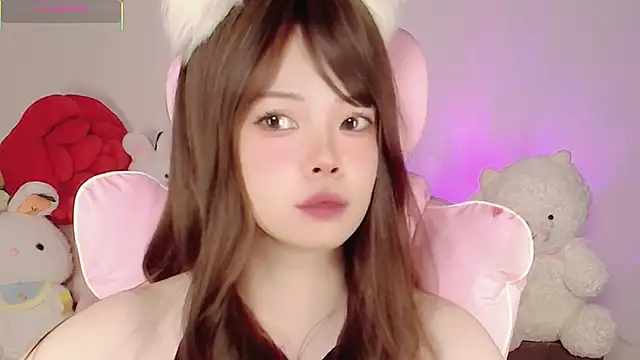 Snapshot of Miyeoonn chatting on April 23, 2026, 10:23 pm Miyeoonn online show from April 23, 2026, 10:23 pm