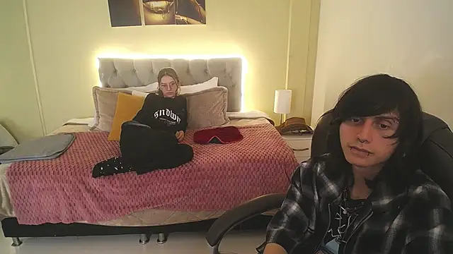 Eros Nyx  online show from December 20, 2025, 3:46 am