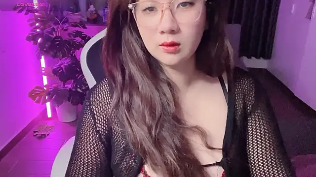 Snapshot of Ni-Ni_2K chatting on March 11, 2026, 4:24 pm Ni-Ni 2K online show from March 11, 2026, 4:24 pm