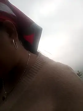 sary-hot2x online show from April 5, 2026, 1:14 am