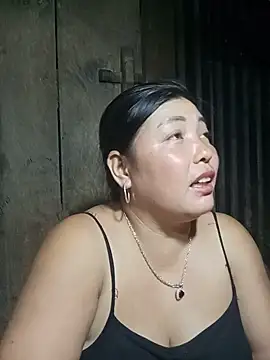 Snapshot of sary-hot2x chatting on July 4, 2026, 2:01 pm sary-hot2x online show from July 4, 2026, 2:01 pm