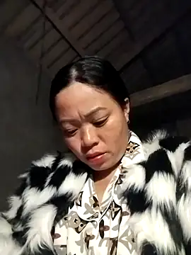 AlilaK2 online show from December 16, 2025, 1:38 pm