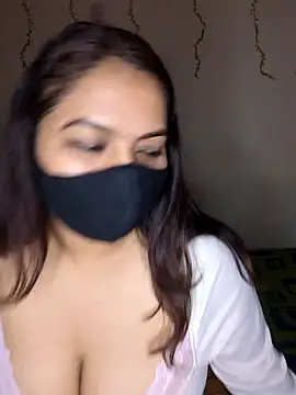 Beauty bhabhi44 online show from January 18, 2026, 4:55 pm