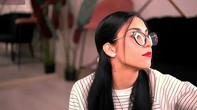 Snapshot of KyraBliss chatting on January 11, 2026, 8:47 pm KyraBliss online show from January 11, 2026, 8:47 pm