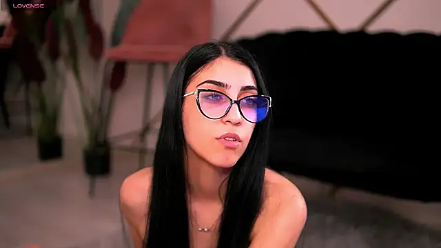 Snapshot of KyraBliss chatting on January 14, 2026, 9:09 pm KyraBliss online show from January 14, 2026, 9:09 pm