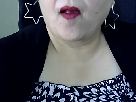 Snapshot of Soniya_Sha chatting on May 18, 2026, 7:58 am Soniya Sha online show from May 18, 2026, 7:58 am