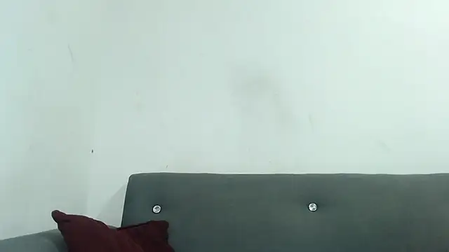 Seank Noszka online show from February 3, 2026, 11:43 pm