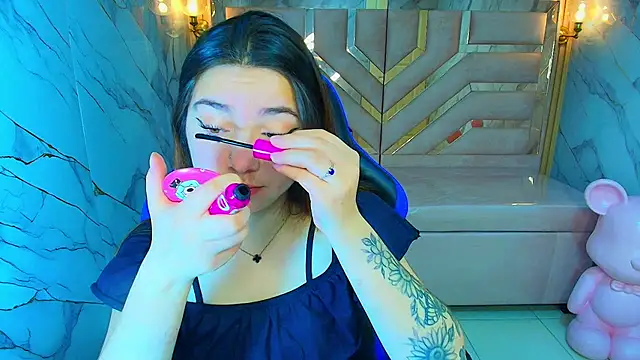 emily  r  online show from January 7, 2026, 12:51 pm