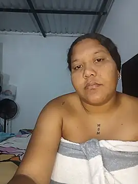 VaneandRossy online show from August 4, 2026, 4:31 pm