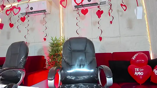 MarelynSummer online show from February 14, 2026, 4:59 pm