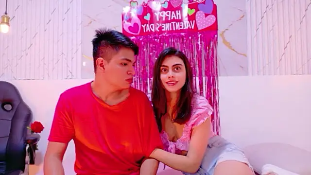 Snapshot of NatyAndAlex chatting on February 14, 2026, 10:39 pm NatyAndAlex online show from February 14, 2026, 10:39 pm