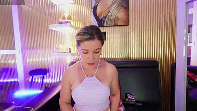 Allice mommy online show from April 7, 2026, 6:41 pm