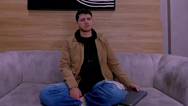 big  friends online show from December 20, 2025, 2:02 pm