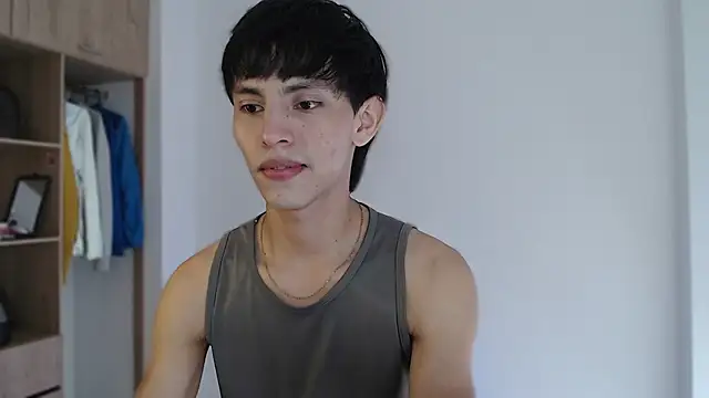 andrew courtzz online show from March 4, 2026, 5:08 pm