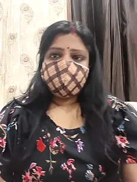 Snapshot of desiriya14 chatting on December 20, 2025, 9:38 am desiriya14 online show from December 20, 2025, 9:38 am