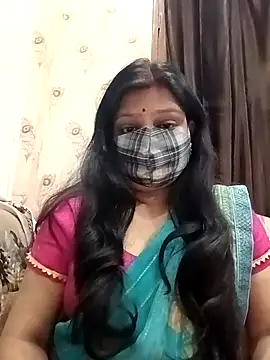 Snapshot of desiriya14 chatting on January 8, 2026, 9:33 am desiriya14 online show from January 8, 2026, 9:33 am