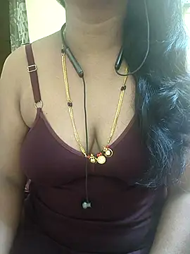 Preeti345 online show from March 7, 2026, 12:29 am