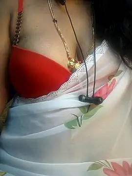 Snapshot of Preeti345 chatting on April 25, 2026, 3:31 pm Preeti345 online show from April 25, 2026, 3:31 pm