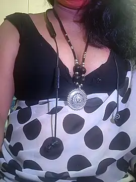 Preeti345 online show from July 19, 2026, 8:07 am