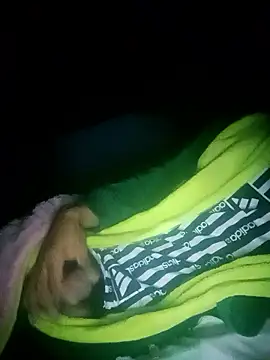 OrangishBank827 online show from January 16, 2026, 8:29 am