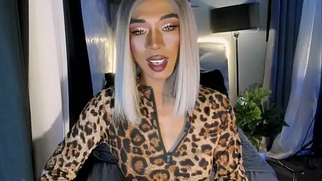 TsBlackHORSECOCKcalix online show from April 22, 2026, 6:09 pm