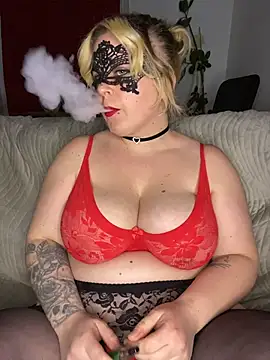 MIKATHENA online show from January 10, 2026, 9:16 pm