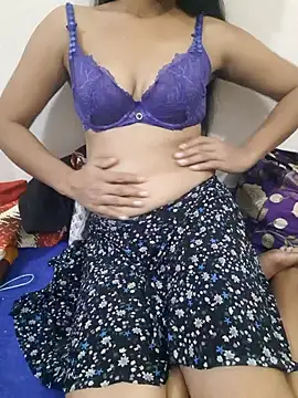 Snapshot of Riya_rani8 chatting on December 17, 2025, 9:48 am Riya rani8 online show from December 17, 2025, 9:48 am