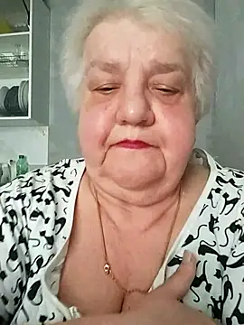 HapinessLovee online show from May 16, 2026, 10:36 am
