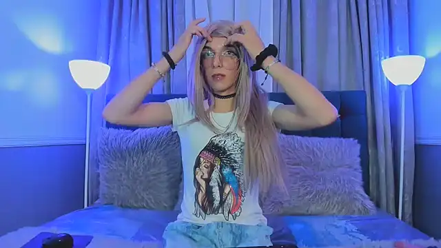 Lis Pearson online show from February 3, 2026, 3:48 am