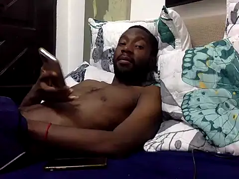 Snapshot of BloodmoonAlpha_1 chatting on December 14, 2025, 5:29 pm BloodmoonAlpha 1 online show from December 14, 2025, 5:29 pm