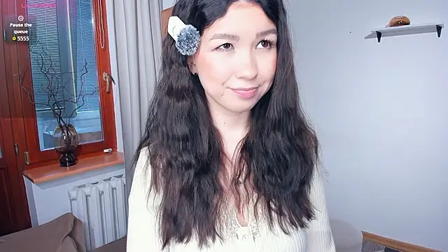 LonaLongsdorf online show from January 18, 2026, 8:29 am