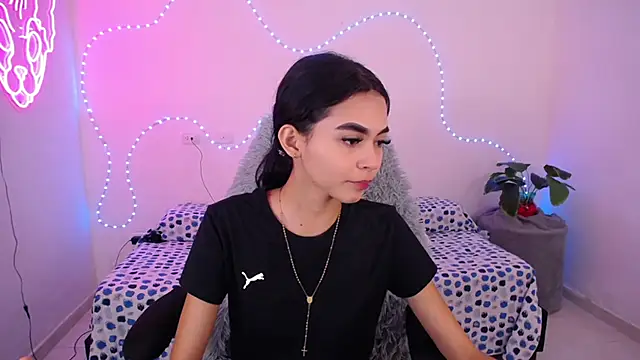 Sofia tgn online show from May 15, 2026, 6:48 pm